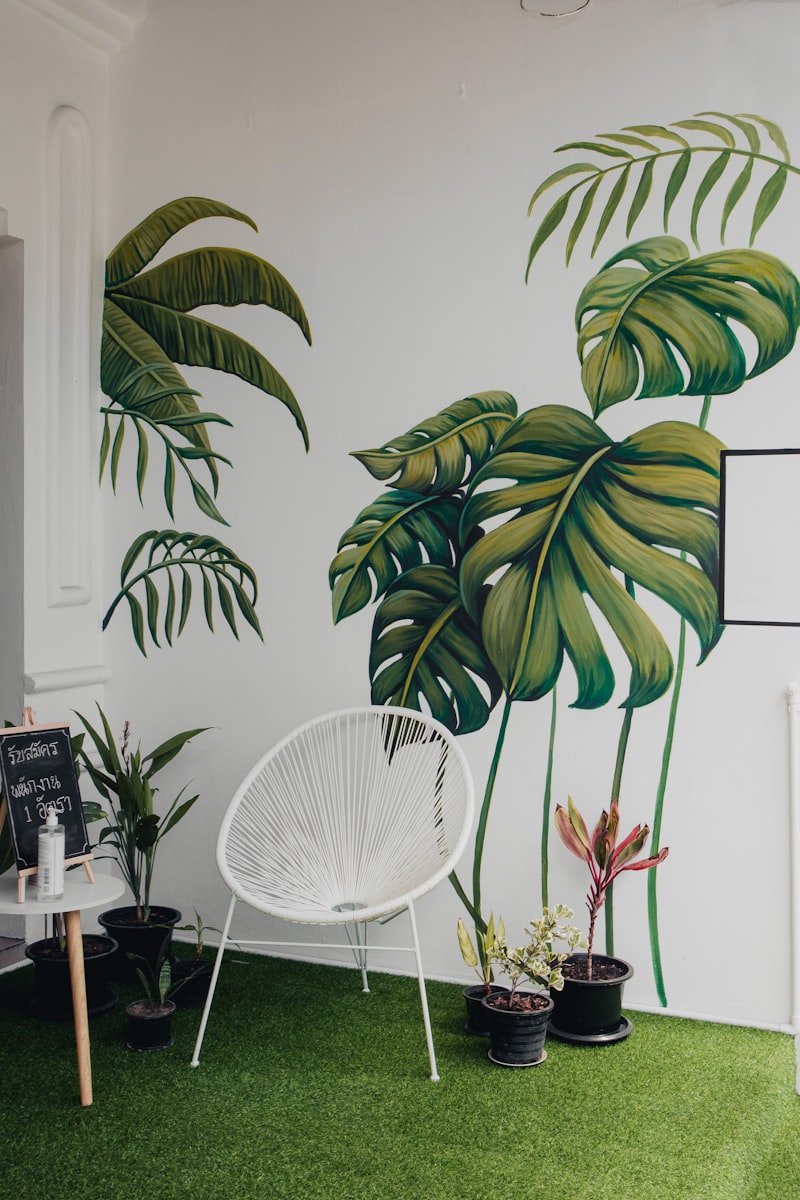 Beautiful wallpapered living room